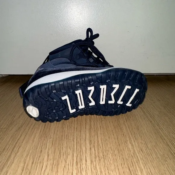 Jordan 11 Retro Midnight Navy (TD)